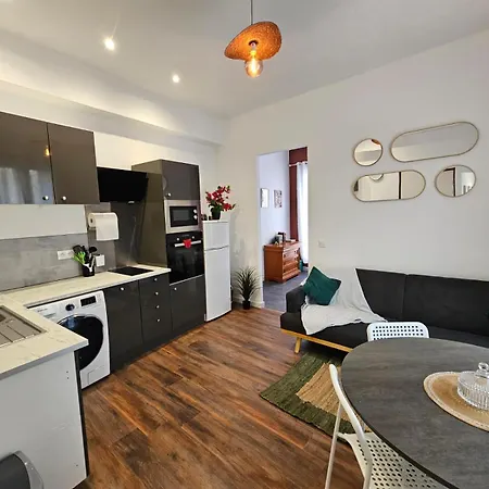 Les Sureaux, Le Charme Du Centre De Lägenhet Perpignan