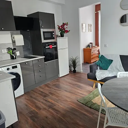 Apartmán Les Sureaux, Le Charme Du Centre De *